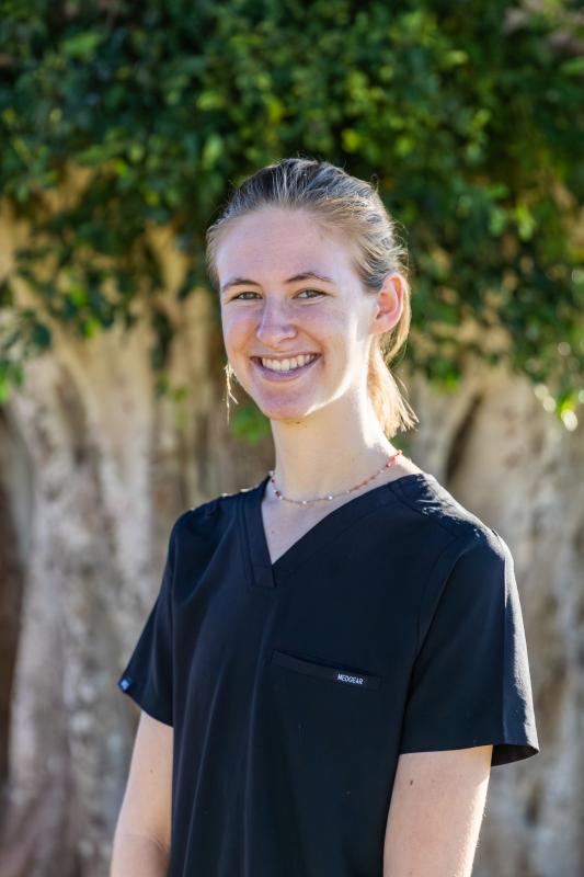 Avery , Veterinary Assistant